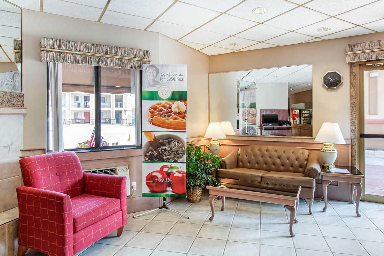 Quality Inn Keystone Near Mount Rushmore Екстер'єр фото