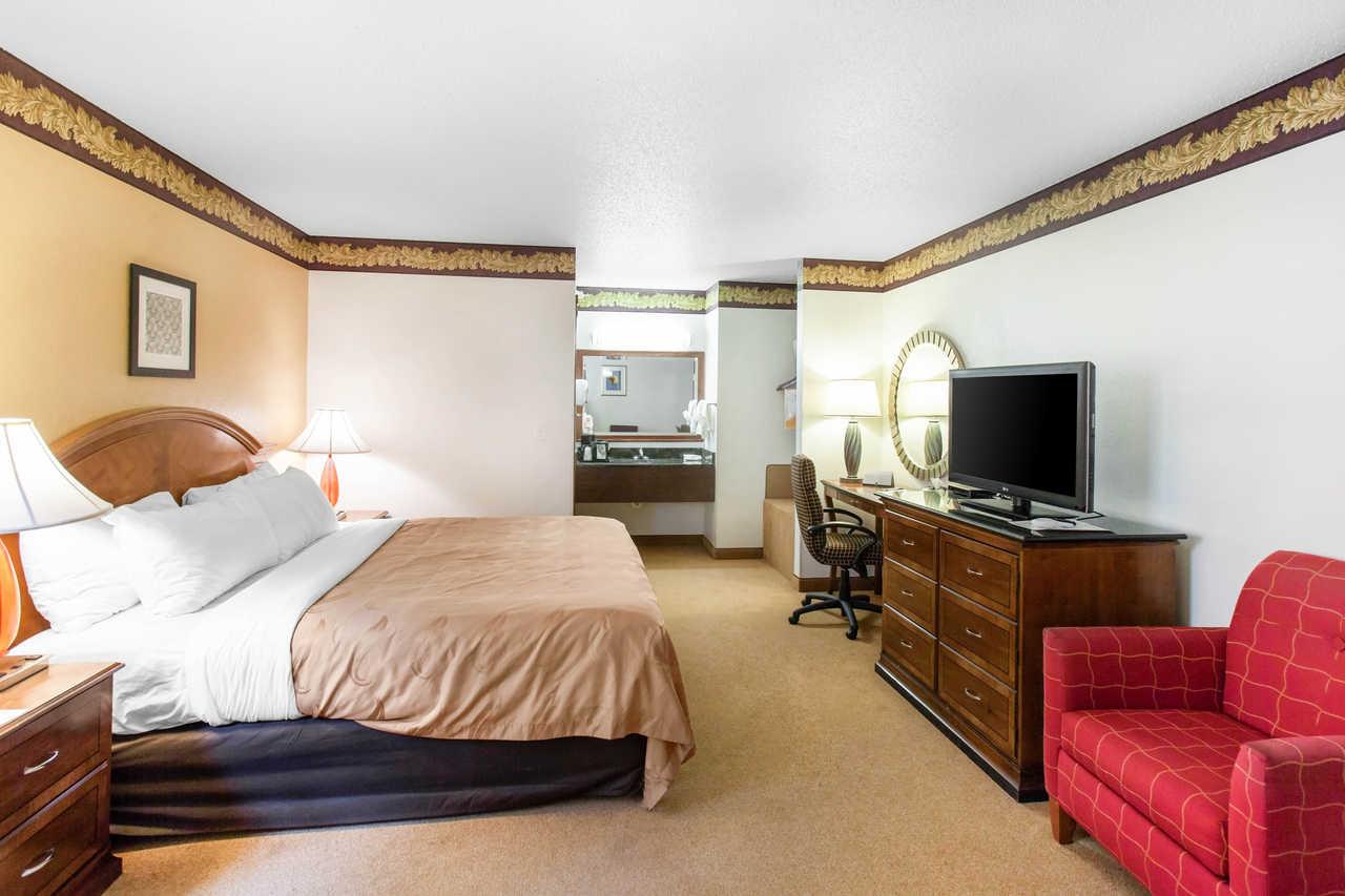Quality Inn Keystone Near Mount Rushmore Екстер'єр фото