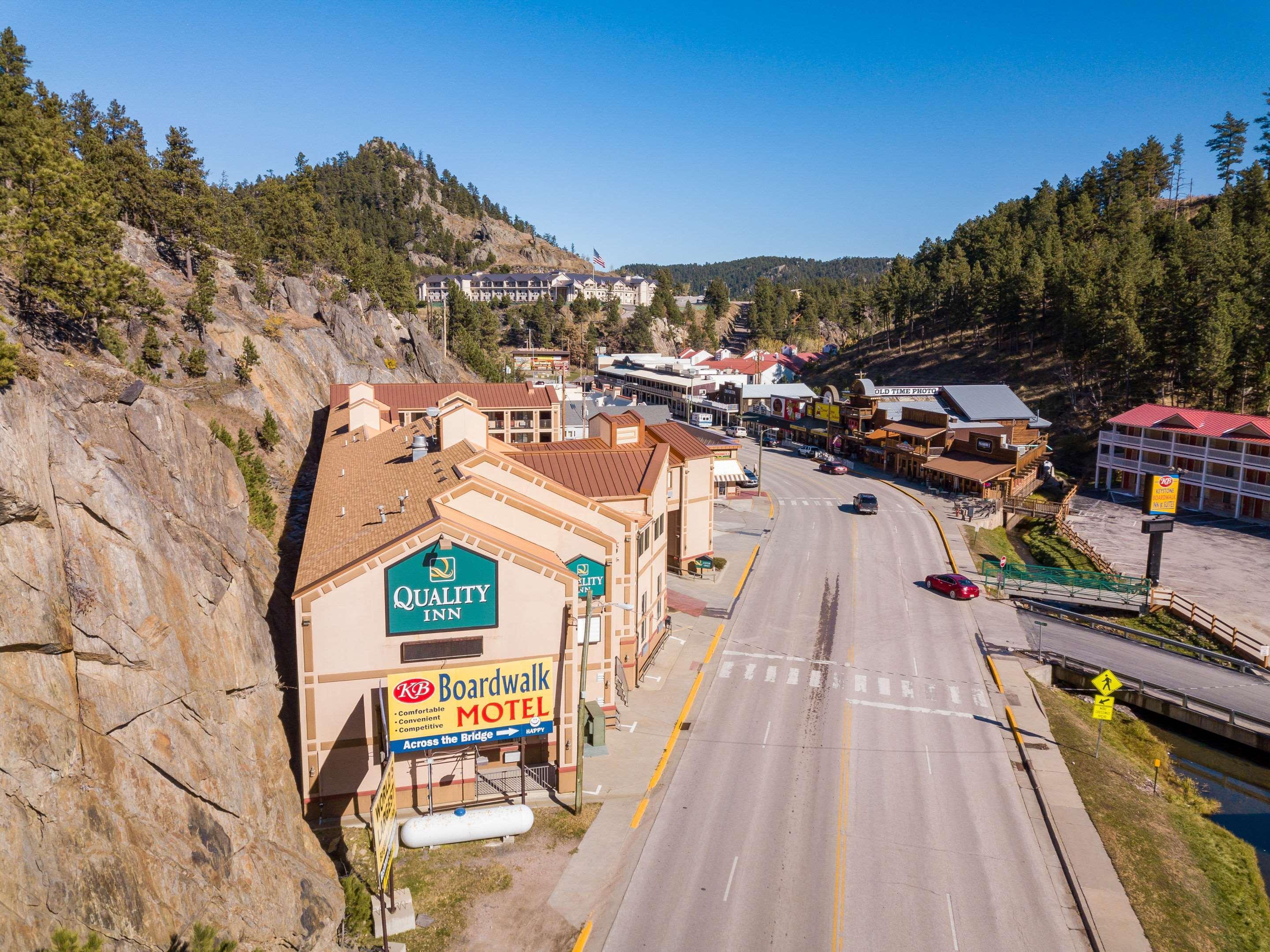 Quality Inn Keystone Near Mount Rushmore Екстер'єр фото