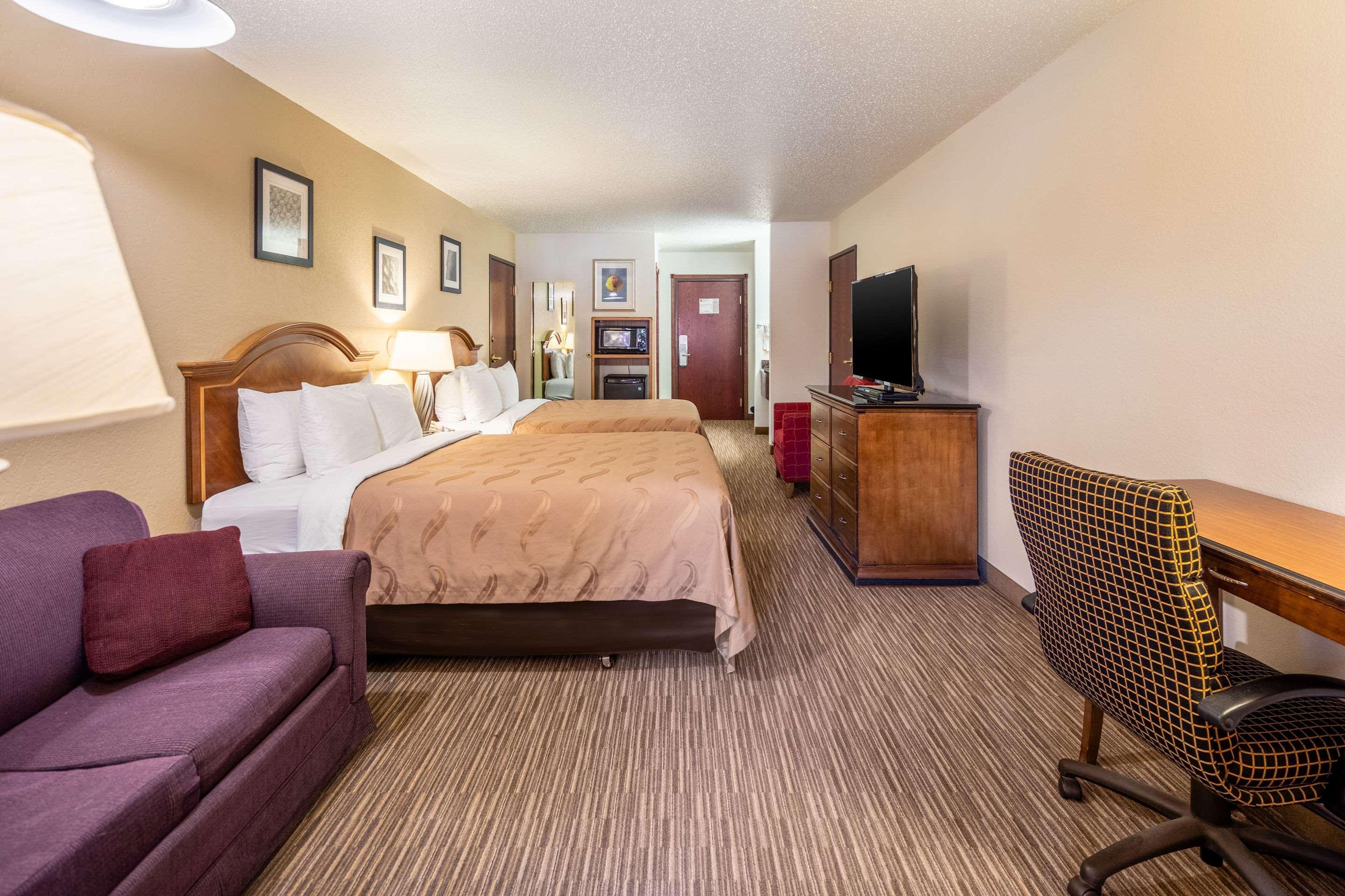 Quality Inn Keystone Near Mount Rushmore Екстер'єр фото